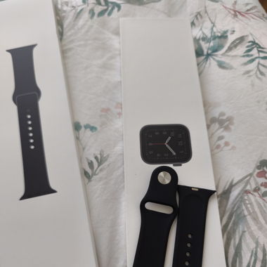 Apple Watch SE 44mm Space Grey