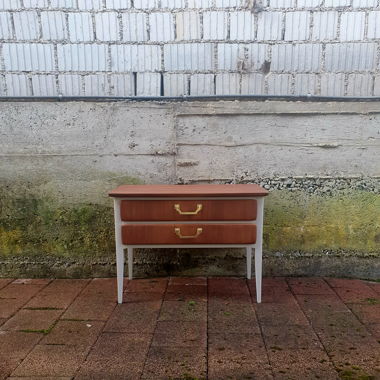 Beistelltisch / Nachttisch Unikat