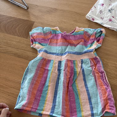 Next /Grose 80 Mädchenkleid