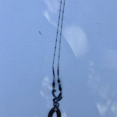 Collier long avec pendentif