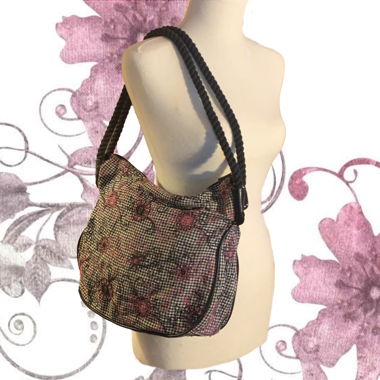 Y2K Pink patterned Embroidered shoulder Bag 