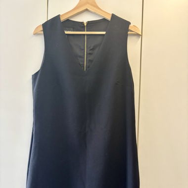 MANGO Sleeveless V-Neck Mid-length Black Dress 