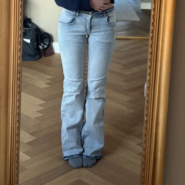 Subdued Flared Jeans Gr. 36