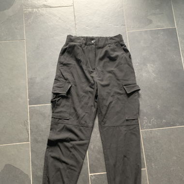 Schwarze Hosen 
