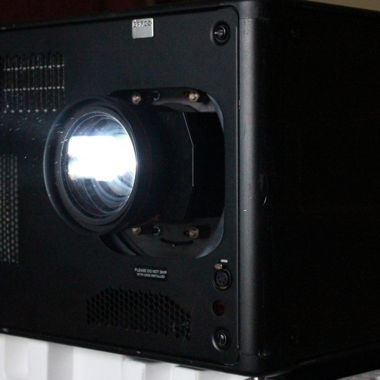 Barco HDX W20 Flex Lens 3 DLP Beamer Projector
