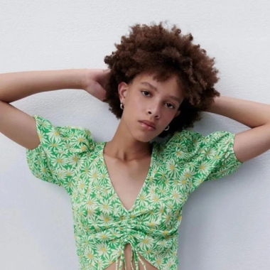 Crop Top con Maniche a Sbuffo