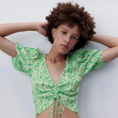 Crop Top con Maniche a Sbuffo