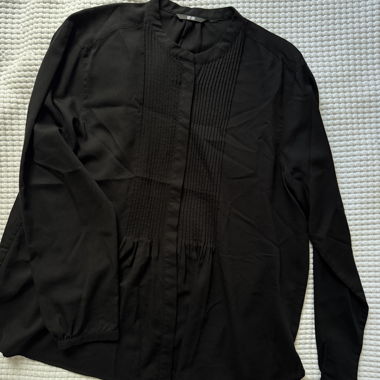 Schwarze Uniqlo Bluse mit Falten, Grösse L