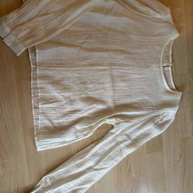 Blusa maniche lunghe color crema