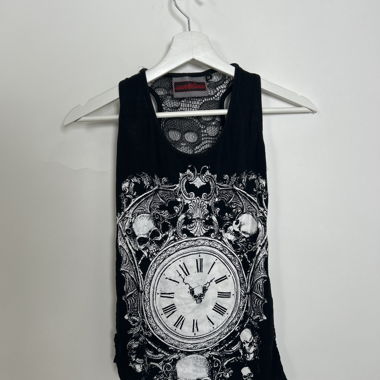 Black skull print tank top