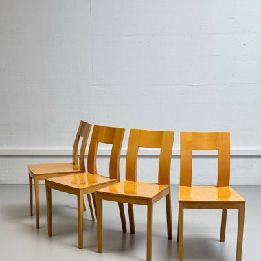 Set aus 4 moderne Holzstühle, Stapelbar 
