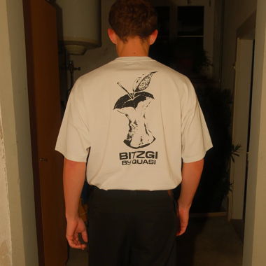 T-shirt BITZGI di Quasi