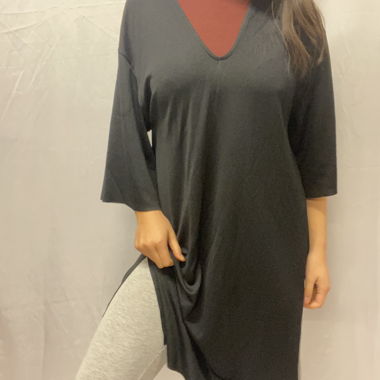 Schwarzes Damenkleid