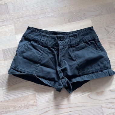 Short Pants / Shorts