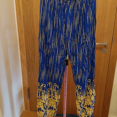 Lightweight fabric pants, perfect for travel