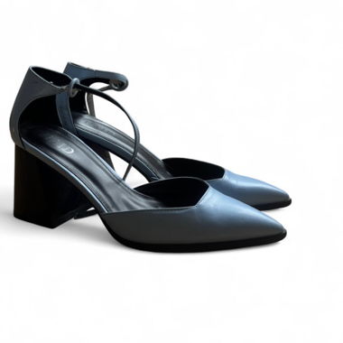 Raid brand - blue pumps