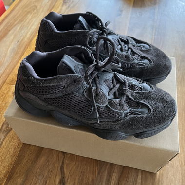 Adidas Yeezy 500