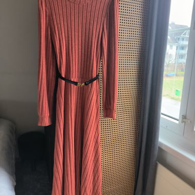 Dresses with belt