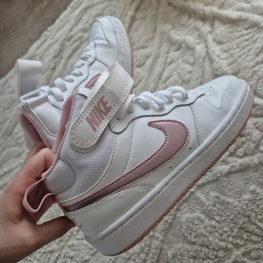 Nike women's sneakers size 36