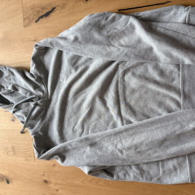 Felpa con cappuccio Nike grigia