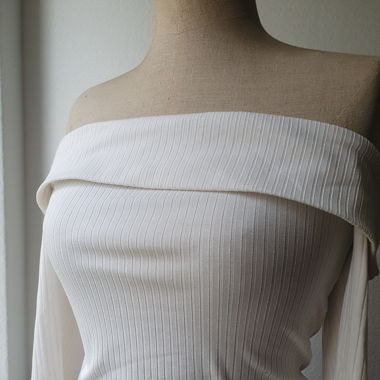 White off-shoulder Top