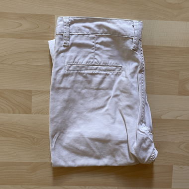vans chinos
