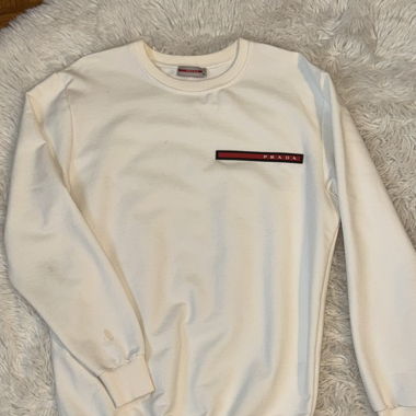 Pull Prada 