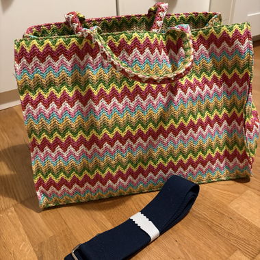 Grand sac cabas tressé coloré