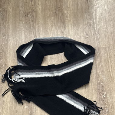 scarf black