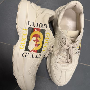 Gucci Rhyton Leather Sneaker mit Logo Print EUR 43
