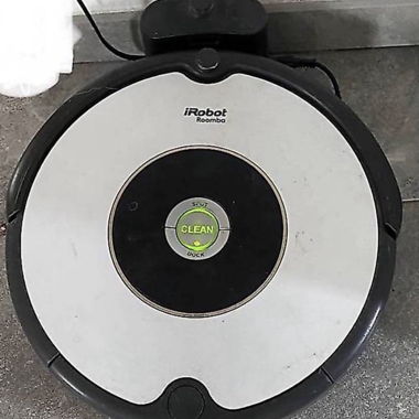 iRobot Roomba 605 Robot Vacuum Cleaner