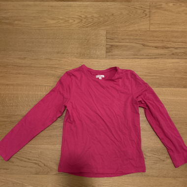Bright pink top