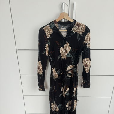 Langes luftiges Sommerkleid