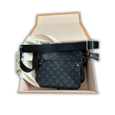 Louis Vuitton Trio Messenger Bag Monogram Canvas