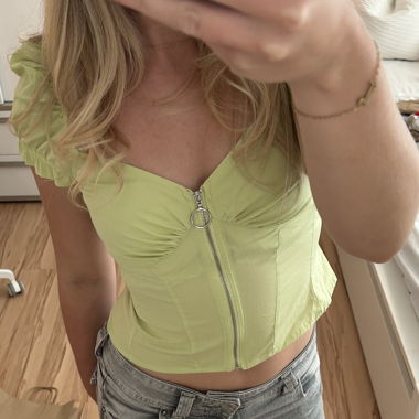 Blouse manches courtes vert citron avec fermeture éclair