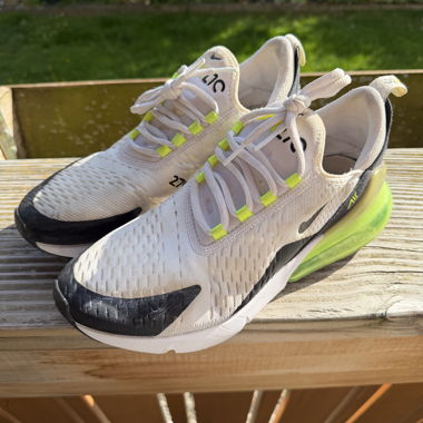 Nike Air 270 Sneakers