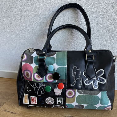 Handbag