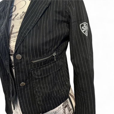 Striped blazer with zipper pockets