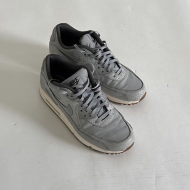 Nike Air Max Sneakers