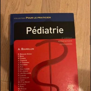 livre pédiatrie