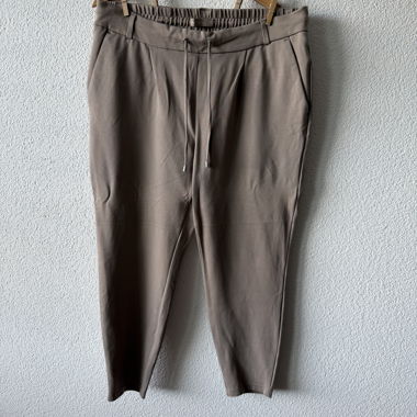 Bequeme beige Stoffhose