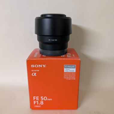 Sony 50mm F/1.8-22