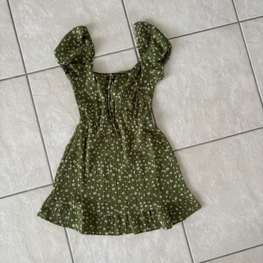 Abito floreale verde