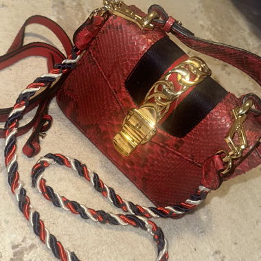 Borsa rossa