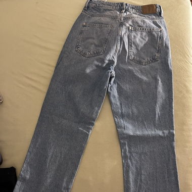 Jeans straights taille haute Zara 