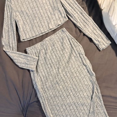 Ribbed Grey Knit Set
