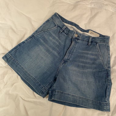 Oversized shorts