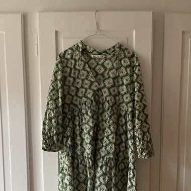 Zara Strandkleid