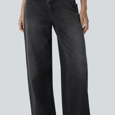 Jeans neri a gamba larga