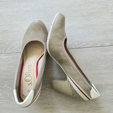 A vendre escarpin taille 37 s'oliver 